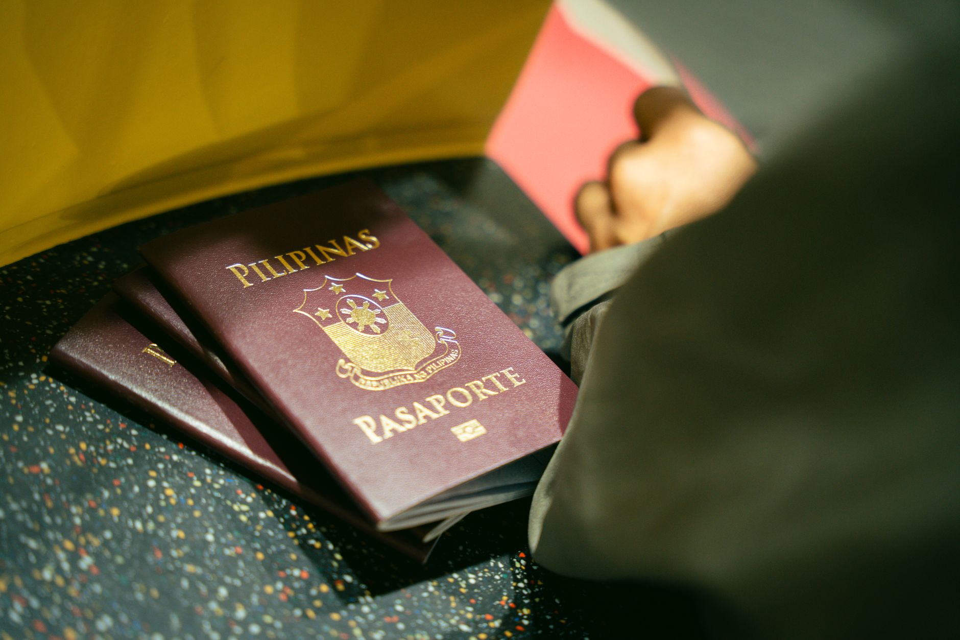 B-1/B-2 Visa: What Consular Officers Evaluate During Interviews