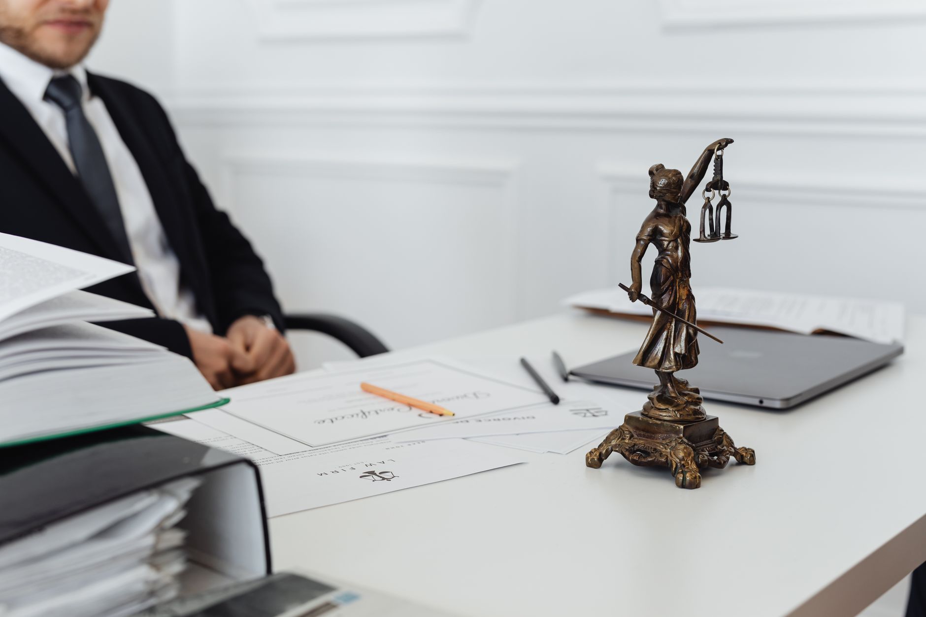 DACA Program Status: Court Rulings, Renewals, and What Recipients Face