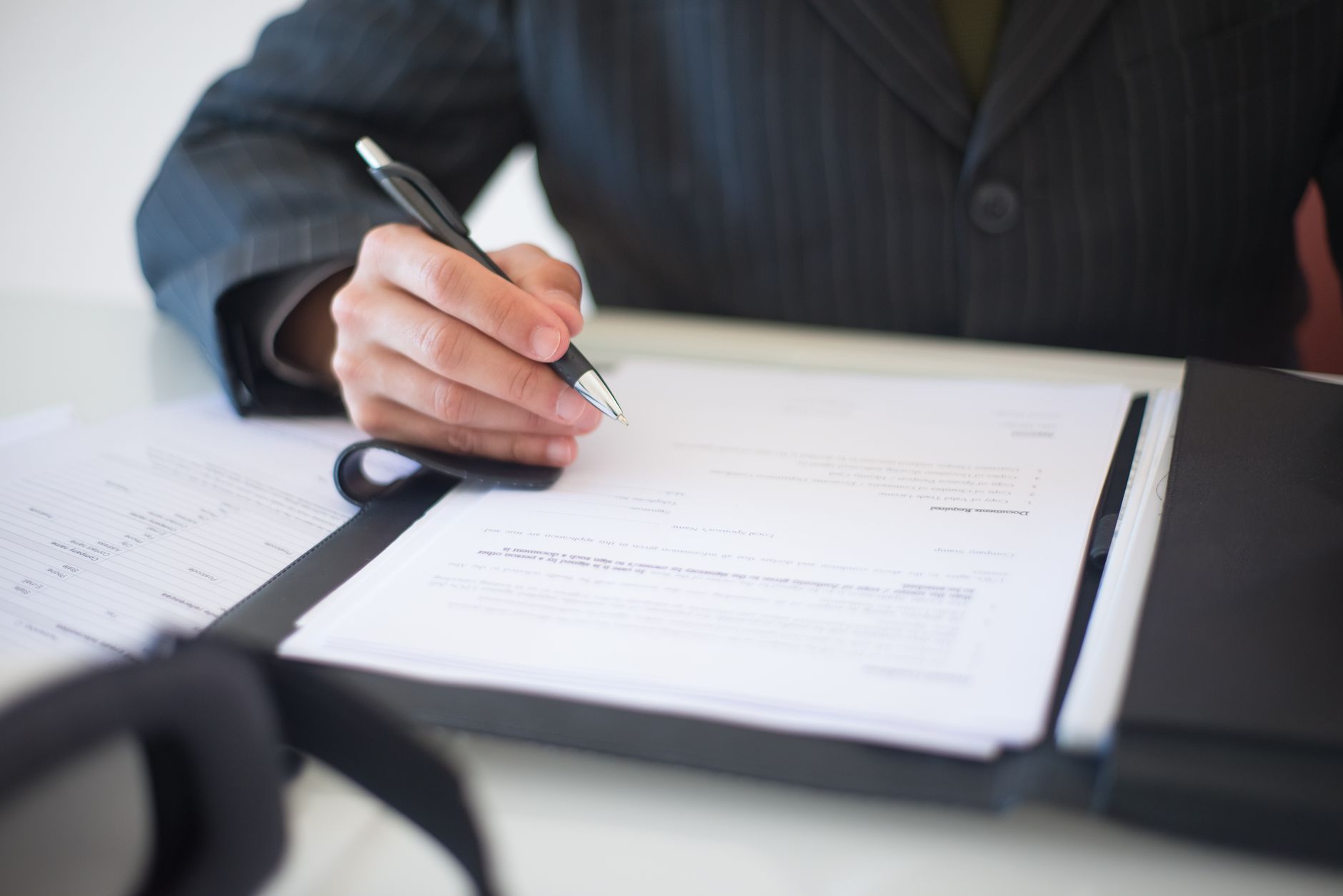 EAD Card: Who Qualifies and How Long Processing Takes